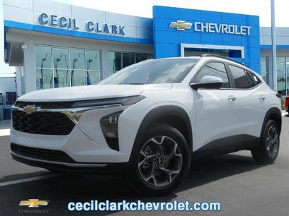 New 2025 Chevrolet Trax LT w/ Driver Confidence Package
