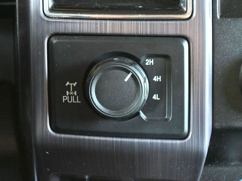 Used 2021 Ford F350 Limited AWD/4WD image 24