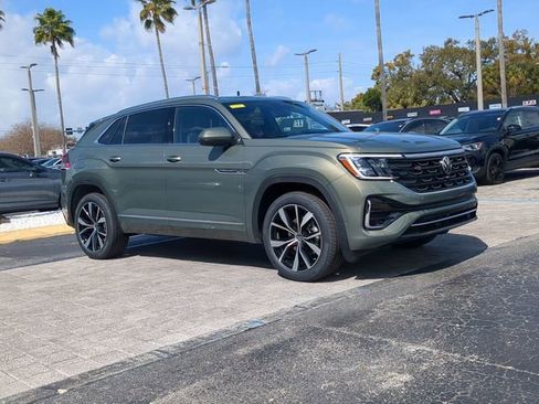 New 2026 Volkswagen Atlas Cross Sport SEL Premium R-Line image 2