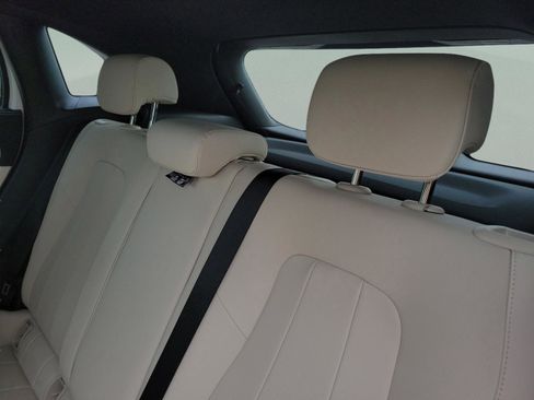 Certified 2026 Mercedes-Benz GLA 250 image 24