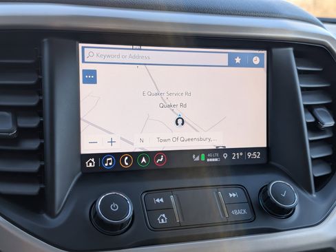 Used 2022 GMC Acadia Denali w/ Denali Ultimate Package image 22