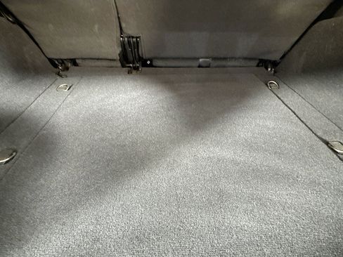 Used 2021 Jeep Wrangler Unlimited Sport image 34