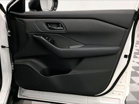 New 2026 Nissan Rogue S FWD image 31