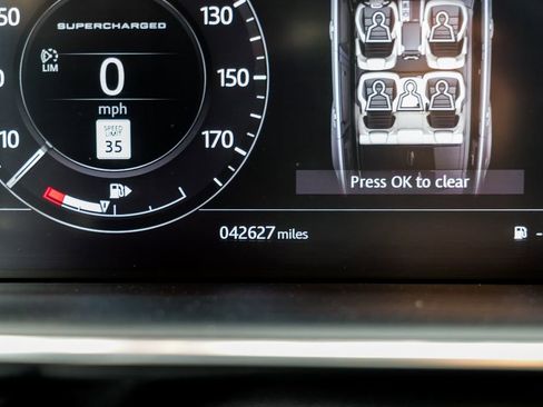 Used 2018 Land Rover Range Rover Sport Supercharged image 44