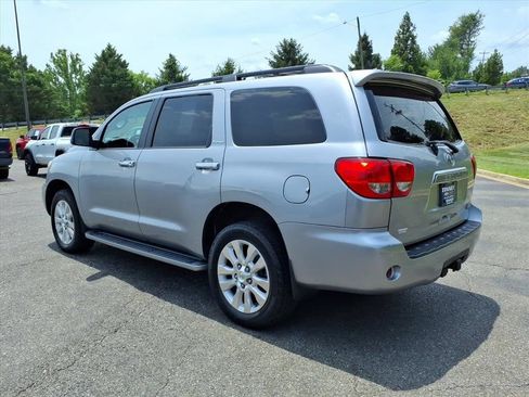 Used 2013 Toyota Sequoia Platinum AWD/4WD image 5