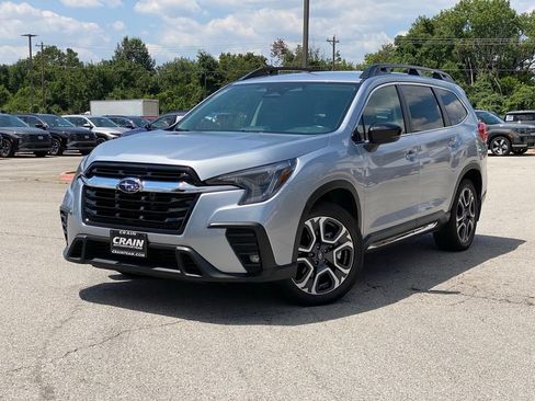 Used 2024 Subaru Ascent Limited AWD/4WD image 3