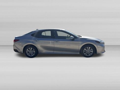 Used 2026 Toyota Camry LE FWD image 3
