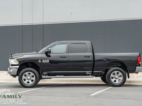 Used 2015 RAM 2500 Big Horn image 3