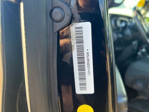 Used 2023 Jeep Wrangler Sport image 28