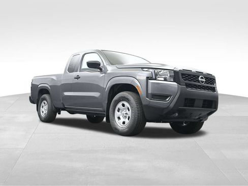 Used 2025 Nissan Frontier S AWD/4WD image 23
