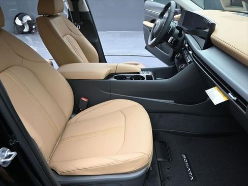 New 2025 Hyundai Sonata Limited image 77