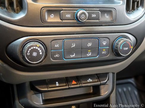 Used 2018 Chevrolet Colorado W/T image 19