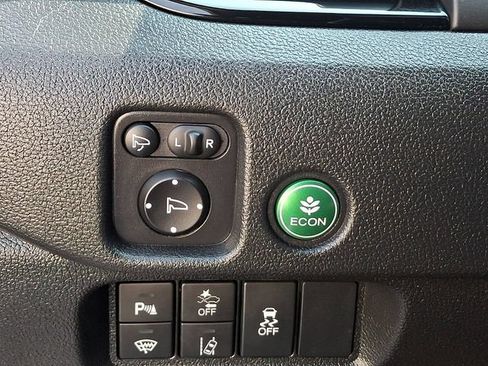 Certified 2024 Honda Passport Black Edition image 28