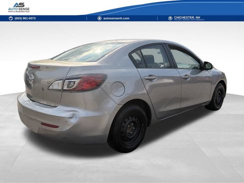 Used 2013 MAZDA MAZDA3 i SV FWD image 5