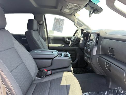 Certified 2023 Chevrolet Silverado 1500 Custom RWD image 17
