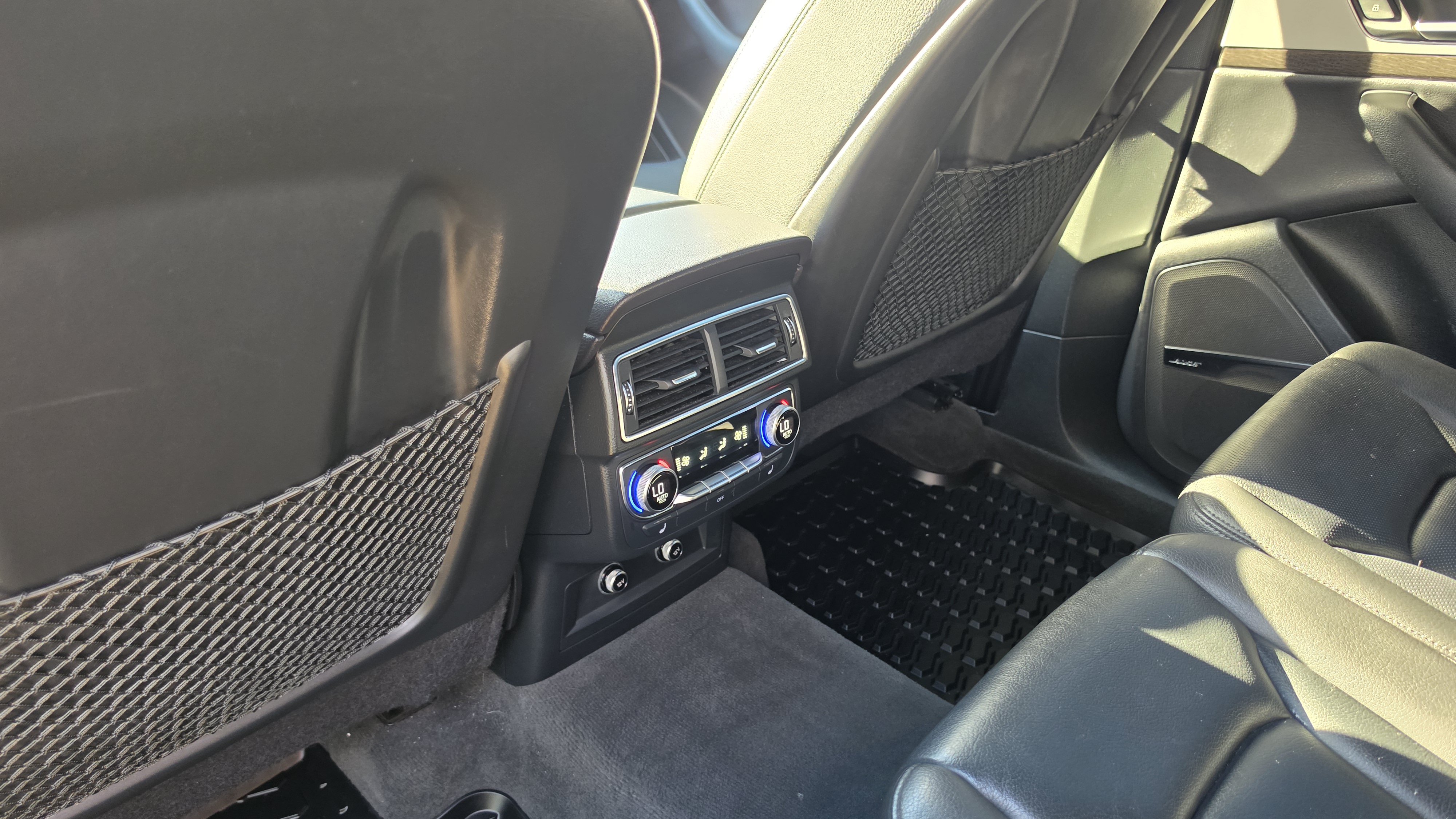 Used 2018 Audi Q7 2.0T Premium Plus AWD/4WD image 24