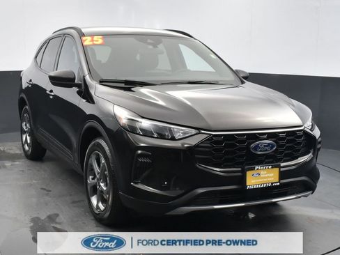 Certified 2025 Ford Escape ST-Line image 19