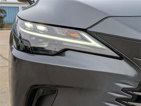Used 2024 Lexus RX 350 FWD image 10