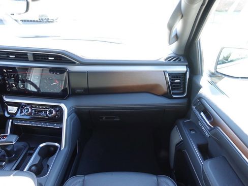 Used 2024 GMC Sierra 1500 Denali w/ Denali Reserve Package image 36