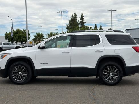 Used 2019 GMC Acadia SLT AWD/4WD image 9