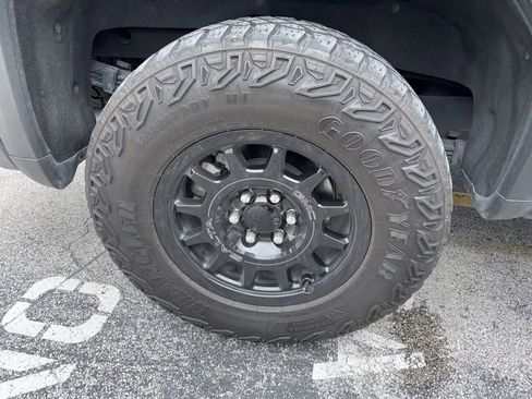 Used 2024 GMC Sierra 1500 AT4X w/ AT4X AEV Edition AWD/4WD image 9