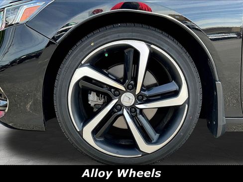 Used 2019 Honda Accord Sport image 32