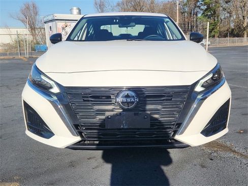 Certified 2024 Nissan Altima 2.5 S image 8