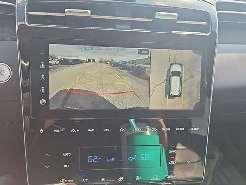 Used 2023 Hyundai Tucson Limited image 17