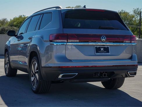 New 2026 Volkswagen Atlas SE image 5