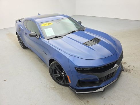 Used 2019 Chevrolet Camaro SS w/ Black Appearance Package image 2
