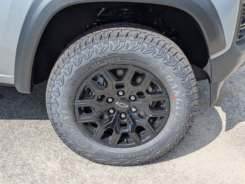 New 2026 Chevrolet Colorado Trail Boss AWD/4WD image 11