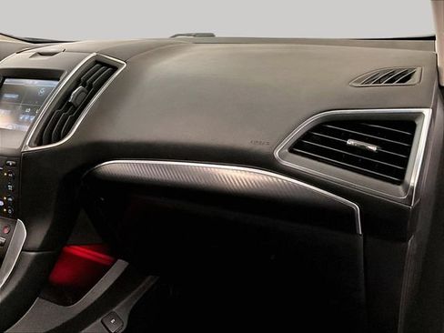 Used 2015 Ford Edge Sport w/ Equipment Group 401A AWD/4WD image 16