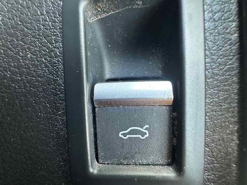 Used 2018 Audi Q5 Prestige image 27