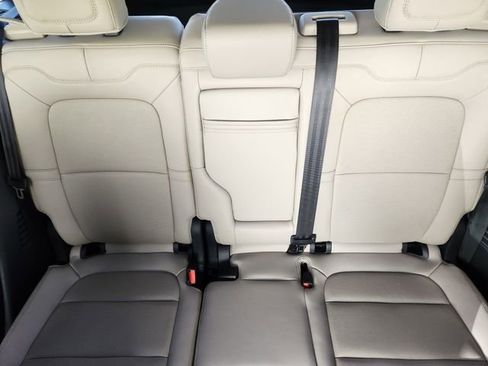 New 2025 Lincoln Corsair Reserve w/ Towing Package image 14