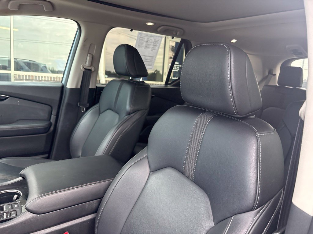 Certified 2024 Honda Pilot Touring image 12