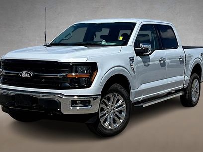 New 2025 Ford F150 XLT w/ Equipment Group 302A MID