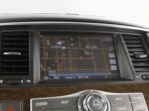 Used 2016 INFINITI QX80 4WD w/ Driver's Assistance Package image 11