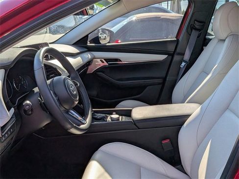 Certified 2025 MAZDA MAZDA3 2.5 Turbo Sedan w/Premium Plus image 12