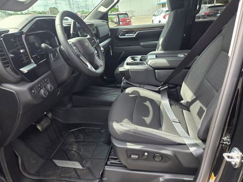 New 2026 Chevrolet Silverado 1500 RST w/ RST Select Package AWD/4WD image 17