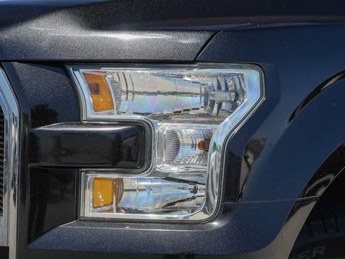 Used 2015 Ford F150 XLT RWD image 2
