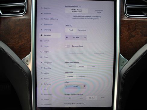 Used 2017 Tesla Model S 75D AWD/4WD image 11