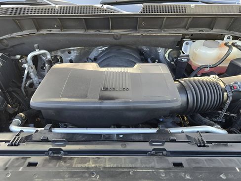 Used 2021 Chevrolet Silverado 1500 RST AWD/4WD image 29