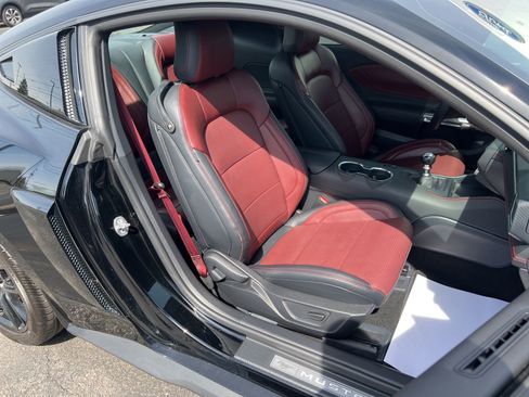 Used 2025 Ford Mustang GT Premium RWD image 51