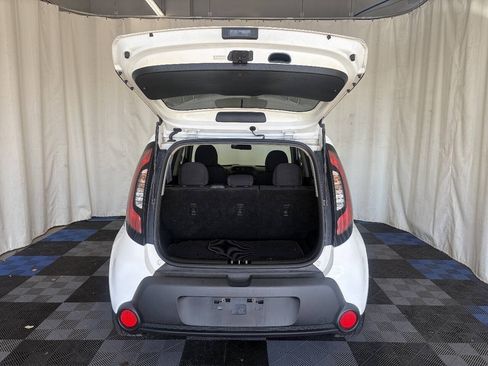 Used 2016 Kia Soul w/ Convenience Package FWD image 10
