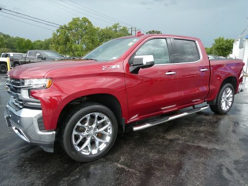 Certified 2019 Chevrolet Silverado 1500 LTZ w/ LTZ Plus Package AWD/4WD image 9
