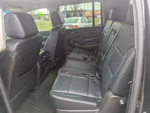 Used 2016 GMC Yukon XL SLE w/ Convenience Package image 17