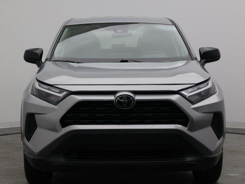 Used 2025 Toyota RAV4 LE FWD image 2