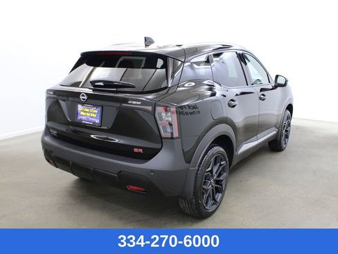 New 2026 Nissan Kicks SR w/ SR Premium Package image 4