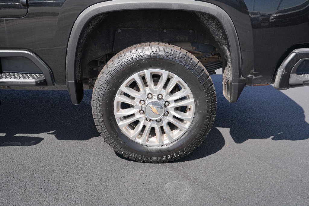 Used 2022 Chevrolet Silverado 3500 High Country AWD/4WD image 10