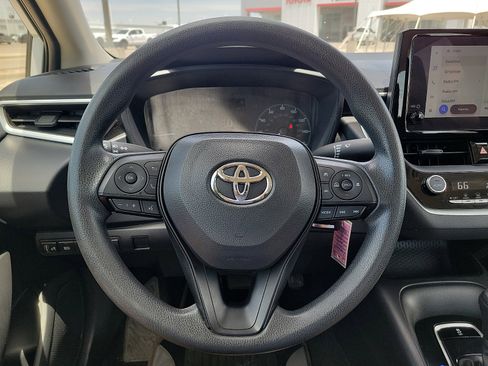 Used 2023 Toyota Corolla LE FWD image 19